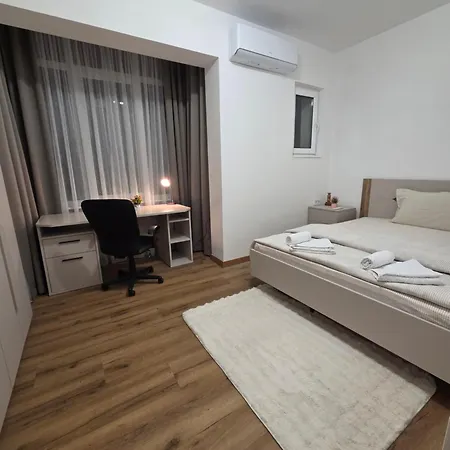 Premium Central Apartment & Free Parking *